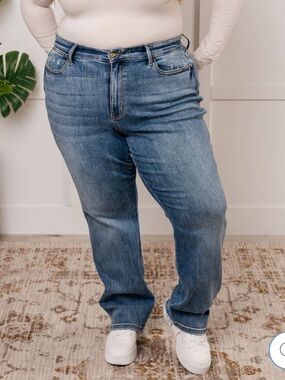 Judy Blue Dad Jeans
